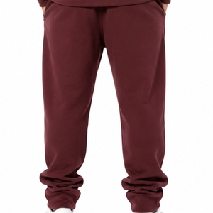 Ensemble de survêtement moderne à capuche, coupe décontractée, collection pour tous les jours, en coton urbain avec imprimé en relief, coupe ample décontractée, manches longues - Product Image 6