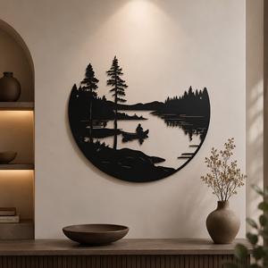 Décoration Murale en Fer Paysage Montagne Lac, Sculpture Métallique Contemporaine pour Intérieur et Extérieur, Art Mural Circulaire en Métal, Paysage Lacustre Arbre Naturel - Product Image 1