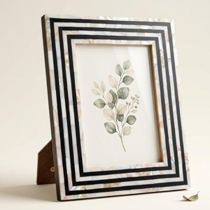 Handcrafted mother of pearl floral pattern shell inlay photo <b>frame</b> home decoration good price - Product Image 1