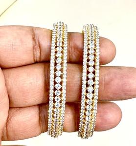 Bracelet en moissanite diamantée le plus vendu en argent sterling 925, bijoux de luxe pour cadeau d'anniversaire, disponible au prix export. - Product Image 1