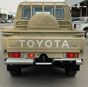 Land Cruiser <span class=keywords><strong>79</strong></span> <span class=keywords><strong>HZJ</strong></span> <span class=keywords><strong>79</strong></span> d'occasion, simple <span class=keywords><strong>cabine</strong></span>, <span class=keywords><strong>double</strong></span> <span class=keywords><strong>cabine</strong></span>, 4.2L Diesel, manuelle, 4x4, pick-up d'occasion prêt à être expédié - Product Image 5