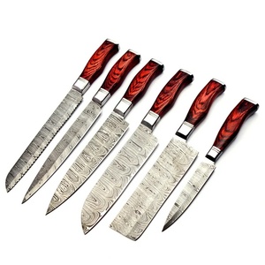 Ensemble de couteaux de chef en acier Damas forgé à la main, 6 pièces, manche en bois, style japonais, couteaux de cuisine à lame pleine, manche en bois rouge et sac - Product Image 1