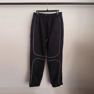 Conjunto de 2 piezas de chándal cortavientos con ribetes blancos y bolsillos con cremallera para hombre, personalizado, de peso pesado, con pantalón holgado y chaqueta reflectante - Product Image 5