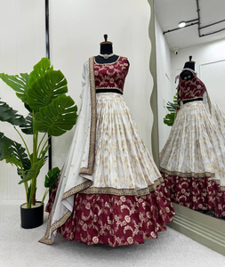 Robe Lehenga Choli Évasée Traditionnelle Extensible en Jacquard de Qualité Supérieure avec Dupatta Lavable à la Main PinkCityBlocks Designer – Vente en Gros - Product Image 2