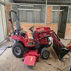Mini Tractor de Ruedas GC1705 Massey Ferguson de 48HP y 23HP de Calidad Premium con Cargador Frontal e Implementos para Agricultura Confiable - Product Image 6