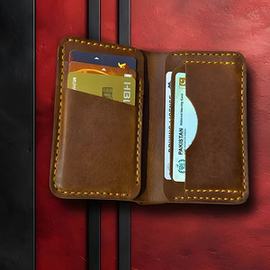 Portefeuille en cuir véritable fait main avec surpiqûres, texture exotique, compartiment multi-emplacements pour billets, style urbain pour homme - Product Image 3