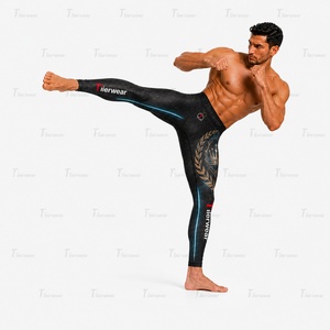 กางเกงเลกกิ้งสำหรับฝึกซ้อม MMA ผ้าโพลีเอสเตอร์ผสมสแปนเด็กซ์ 220 GSM น้ำหนักเบา แห้งเร็ว ยืดหยุ่นได้ดี เหมาะสำหรับเป็นชุดชั้นในสำหรับออกกำลังกาย รับผลิตตามแบบ OEM - Product Image 2
