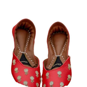 Accesorios de Moda en Oferta, Khussa para Mujer en Stock, Khussa para Mujer Adulta a Bajo Precio - Product Image 1