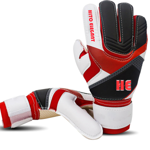 Gants de gardien de but de football en latex allemand, design personnalisé noir et rouge, coupe négative, extensibles, avec latex allemand de 3 mm et embossage - Product Image 1