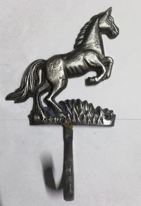 Gancho para abrigos de caballo, de hierro fundido antiguo, rústico, para llaves, con diseño de caballo en movimiento - Product Image 5