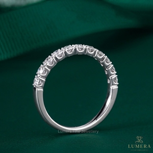 Bague en or 9k 10k 14k 18k avec diamant rond 2,5 mm 0,06 ct pureté VVS, minimaliste, empilable, délicate, bijoux fins, cadeau de mariage - Product Image 5