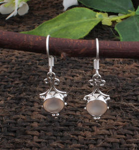 Pendientes de Cuarzo Rosa Natural para Mujer, Forma Redonda, Color Rosa, Joyería de Piedra Curativa, Regalo Romántico para el Día de San Valentín - Product Image 4