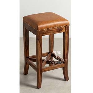 Tabouret traditionnel capitonné en bois massif avec dossier et repose-pieds pour comptoir de cuisine, café, restaurant, appartement, siège domestique - Product Image 1