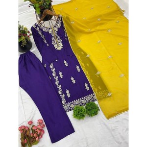 Conjunto de Fiesta Rojo de Diseño Moderno para Mujer, Top-Dupatta y Pantalón, Talla M, 950g, por Shree Hari Fashion-SR para un Look Elegante - Product Image 2