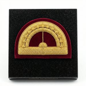 Parche de insignia masónica de diablo con paloma, bordado a mano, de ala azul claro, con hilo de oro personalizado, para fabricantes de escudos de logia. - Product Image 3