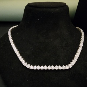 Collar de Eslabones Cubanos de Lujo con Plata de Ley 925 y Baño de Oro Rosa, Joyería Hip Hop Unisex, Regalo para Todos los Amantes - Product Image 1