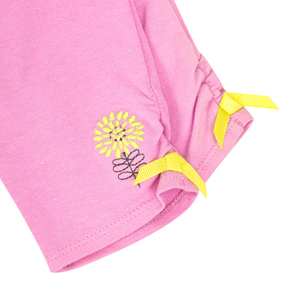 Ensemble 2 pièces respirant pour bébé fille : Haut sans manches en coton imprimé floral et cœur, et pantalon rose – Idéal pour l'été - Product Image 6