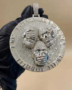 Colgante de Calavera de los Tres Monos de Plata 925 con Moissanita y Engaste de Garra, con la inscripción 'No Vea, No Oiga, No Hable', Colgante de Lujo Estilo Hip Hop para Hombre - Product Image 6