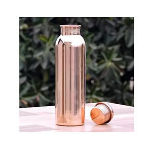 Bouteille d'eau en cuivre indienne 100% pure, avec des bienfaits ayurvédiques pour la santé, idéale pour offrir en cadeau à prix de gros - Product Image 3