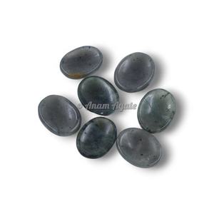 Pierres d'inquiétude d'agate noire naturelle pour le soulagement du stress Pierres de pouce polies en gros pour l'anxiété Relaxation Guérison et méditation - Product Image 6