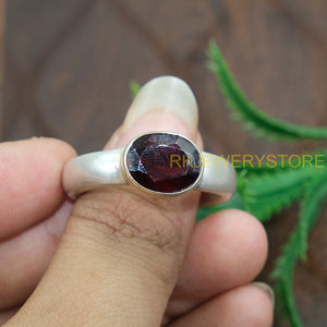 Natural Garnet <b>Ring</b> 925 Sterling Silver Brass Bezel Set <b>Ring</b> Handmade Gemstone <b>Statement</b> <b>Ring</b> Oval Faceted Garnet Jewelryfor her - Product Image 4
