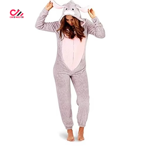 Pyjama d'hiver doux et confortable à manches longues et fermeture éclair sur le devant, à pois, prix avantageux, CARE MASTER, en polaire pour femmes - Product Image 3