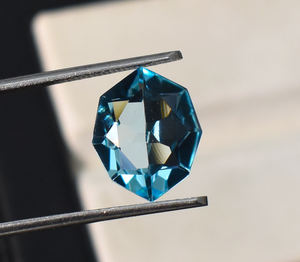 พลอยบลูโทแพซทรงแฟนซี ขนาด 12x9 มม. น้ำหนัก 2.65 กะรัต พลอยเม็ดเดี่ยวสำหรับทำเครื่องประดับ - Product Image 4