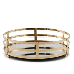 Moderno Jarrón de Mesa Redondo de Aluminio Hecho a Mano con Diseño Floral Persa Grabado, Estilo Navideño, Zahid Exports - Product Image 6