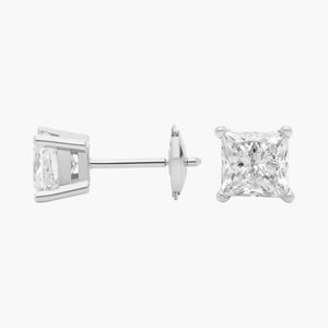 Boucles d'oreilles en or jaune 14 carats avec diamants de laboratoire taille princesse - Product Image 3