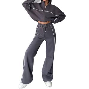 ชุดกีฬาของผู้หญิงสำหรับฤดูใบไม้ผลิและฤดูใบไม้ร่วงใหม่2025เซ็ตกีฬาที่มีฮู้ดครึ่งคอสูงมีซิปกางเกงแฟชั่นที่เป็นของแข็ง - Product Image 4