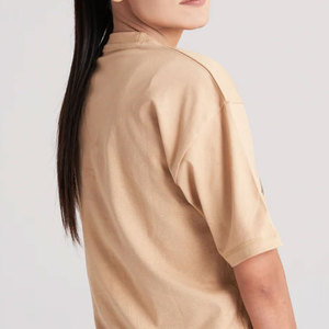เสื้อยืดผู้หญิงทรงพอดีตัวแบบสบายๆเสื้อผ้าฝ้ายที่มีรูปลักษณ์ทันสมัยและผ้าน้ำหนักเบาเสื้อยืดผู้หญิงมีคุณภาพ - Product Image 2