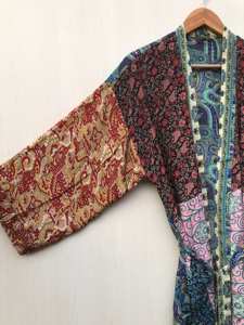 ชุดคลุมกิโมโนแบบยาว ผ้าปะติดปะต่อ ใช้คลุมบิกินี่ ชุดนอน ชุดคลุมยาว ทำมือ สไตล์อินเดีย วินเทจ ผ้าไหมซารีรีไซเคิล - Product Image 3