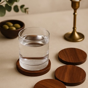 Sous-verres et tapis de table en bois de noyer Artizon Studio, ronds, écologiques, 10 mm d'épaisseur, 10 cm de diamètre, pour la maison, la cuisine et la salle à manger - Product Image 4