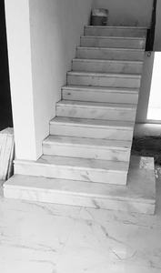 Marbre naturel du Vietnam pour revêtement d'escalier, design moderne, pierre durable et imperméable pour villas, hôtels, appartements (utilisation extérieure) - Product Image 2