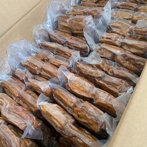 Disponible : Bananes séchées écologiques de qualité supérieure, riches en fibres, collations de fruits moelleux, vente en gros, exportation, usine du Vietnam - Product Image 4