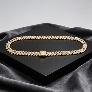 Collar de Cadena Cubana con Diamantes Moissanite Estilo Hip Hop, en Plata de Ley 925, Joyería de Lujo, Exportador Indio, Disponible a Buen Precio - Product Image 3