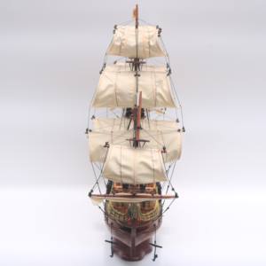 SAN FELIPE Versión Pulida y Pintada - Maqueta de Barco de Vela Español Hecha a Mano en Vietnam por el Fabricante GIA NHIEN CO. LTD - Product Image 5