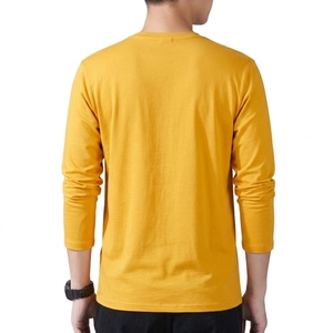 เสื้อยืดคอกลมแขนยาวผู้ชายพรีเมียม ผ้าฝ้าย 100% ระบายอากาศได้ดี ทรงหลวม พิมพ์ลายดิจิทัล โลโก้ด้านหน้า แบรนด์สั่งทำได้ - Product Image 2