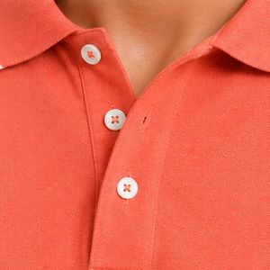 Polo pour homme en corail rose premium avec col contrastant blanc, bordure des manches, broderie personnalisée du logo Laurel, manches courtes, décontracté, golf - Product Image 5