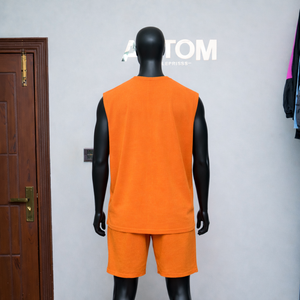 ชุดเซ็ตเสื้อยืดคอกลมแขนสั้นผ้าฝ้ายลำลองระบายอากาศได้ดีแบบวินเทจสำหรับผู้ชาย พร้อมกางเกงขาสั้น ลายพิมพ์แบบรีดร้อน เหมาะสำหรับฤดูร้อน เป็นมิตรต่อสิ่งแวดล้อม - Product Image 4