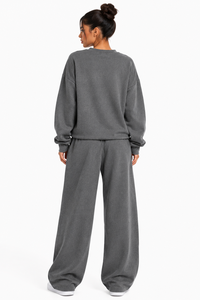 Nouvel ensemble de survêtement en molleton à col ras du cou, brodé gothique avec logo personnalisé, coupe oversize à épaules tombantes et manches longues, vente en gros - Product Image 2