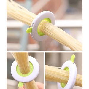 เครื่องทำก๋วยเตี๋ยวแบบมีโพเทนชิโอมิเตอร์สำหรับใช้ในครัวที่สร้างสรรค์เครื่องมือวัดเส้นพาสต้า - Product Image 1