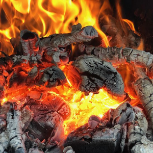 Carbón de tamarindo de buena calidad que se calienta rápidamente para asar carne con una llama uniforme para cocinar alimentos de forma rápida. - Product Image 4