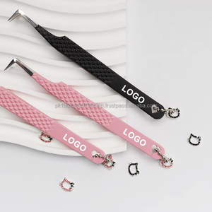Pince à épiler de luxe en or rose avec logo personnalisé pour les professionnels des salons de beauté et des extensions de cils - Product Image 3