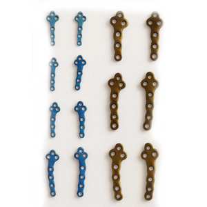 Plaques de fixation de sécurité TPLO pour implants vétérinaires 15-35mm en titane réutilisables, ensemble gauche et droit, kit orthopédique vétérinaire 14 pièces pour chien - Product Image 1