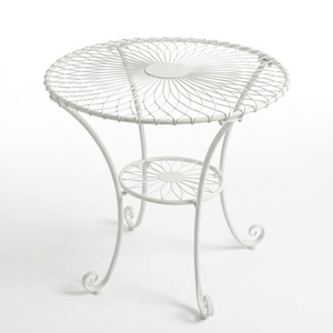 Mesa de Centro de Jardín Victoriana de Hierro Forjado a Mano, Estilo Europeo de Lujo, Muebles de Exterior Personalizados Resistentes a la Intemperie, 1 Plaza, KHP - Product Image 1