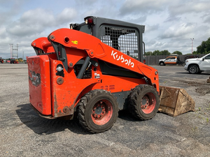 Cargadora Compacta de Dos Velocidades SSV65PH 2022 con Cabina Cerrada, Máquina de Construcción de Alto Rendimiento - Product Image 5