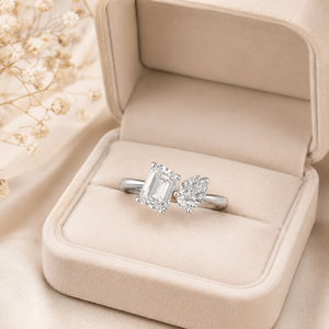 Bague en diamant de laboratoire de haute qualité Toi et Moi, taille poire et émeraude, or 18 carats, vente en gros, fabricant et fournisseur de bijoux fins OEM - Product Image 3