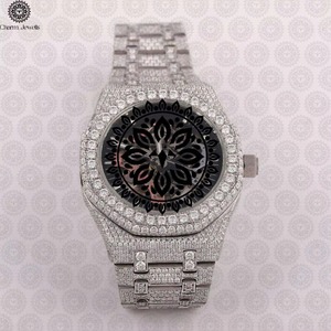 Montre en Moissanite Diamant Personnalisée en Acier Inoxydable pour Hommes et Femmes – Cadeau de Mariage de Luxe – Offre Spéciale Disponible - Product Image 1