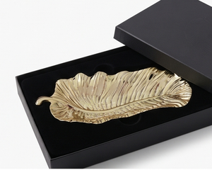 Finest Leaf Shape Serving Tray Polished Metal Finish Decorative Platter For Home Kitchen Tabletop Use Elegant Table Accessory - Product Image 6